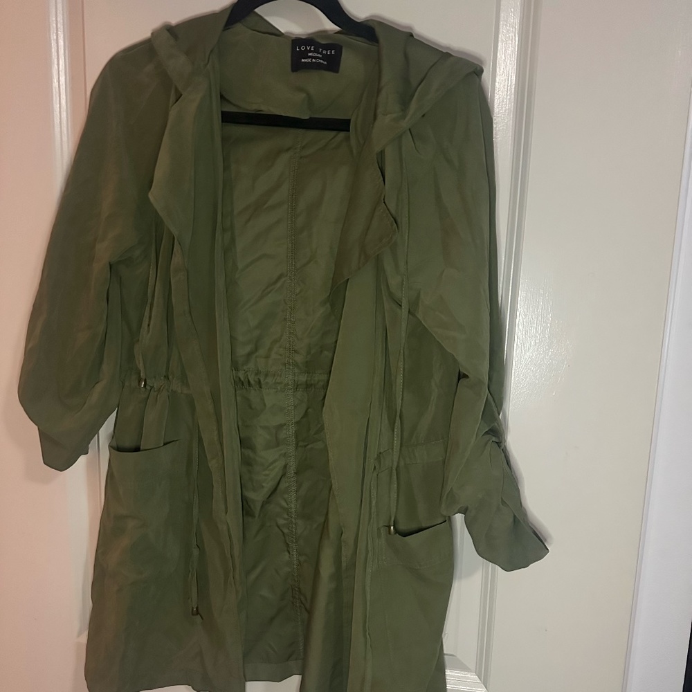 Love Tree Army Green Shirt Size Medium